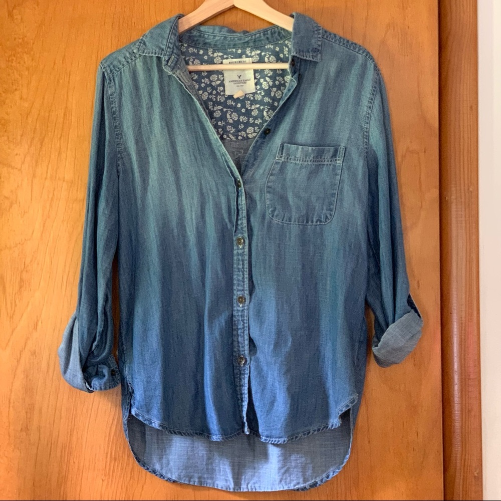 American Eagle Denim Button-down Floral Shirt